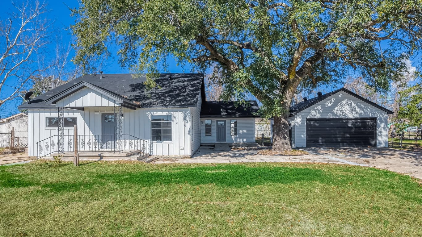 Baytown 1-story, 3-bed 1305 S Airhart Drive-idx