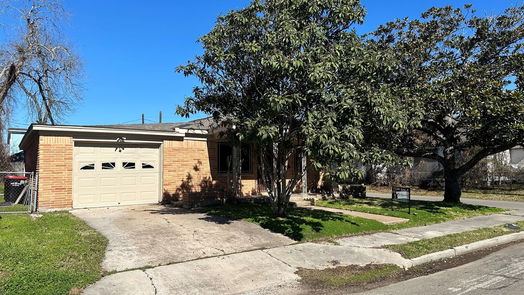 Baytown 1-story, 3-bed 600 Neal Street-idx