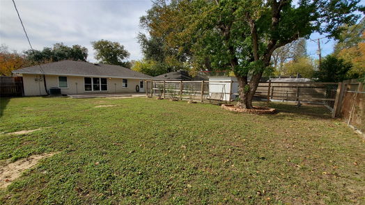 Baytown 1-story, 3-bed 1802 Colby Drive-idx