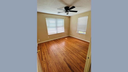 Baytown 1-story, 3-bed 1109 S Shepherd Drive-idx