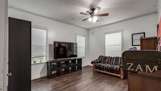 Baytown 1-story, 3-bed 800 N Jones Street-idx