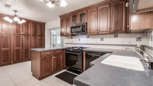 Baytown 1-story, 3-bed 1805 Colby Drive-idx