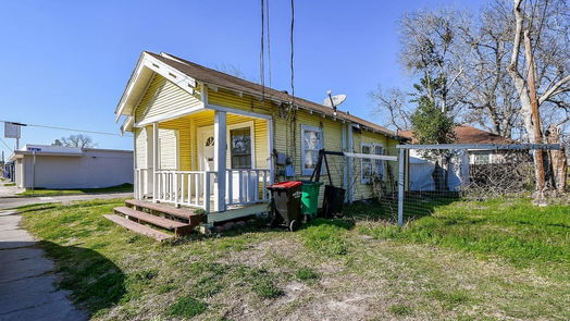 Baytown 1-story, 3-bed 10 N 3rd Street-idx