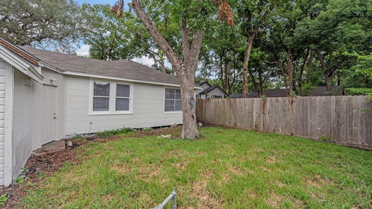 Baytown 1-story, 3-bed 503 E Hunnicutt st Street-idx