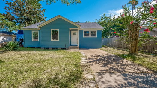 Baytown 1-story, 3-bed 709 E Republic Avenue-idx