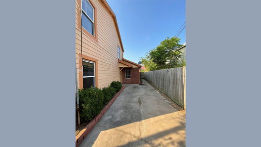 Baytown 2-story, 3-bed 807 Ruth Street 805 807-idx