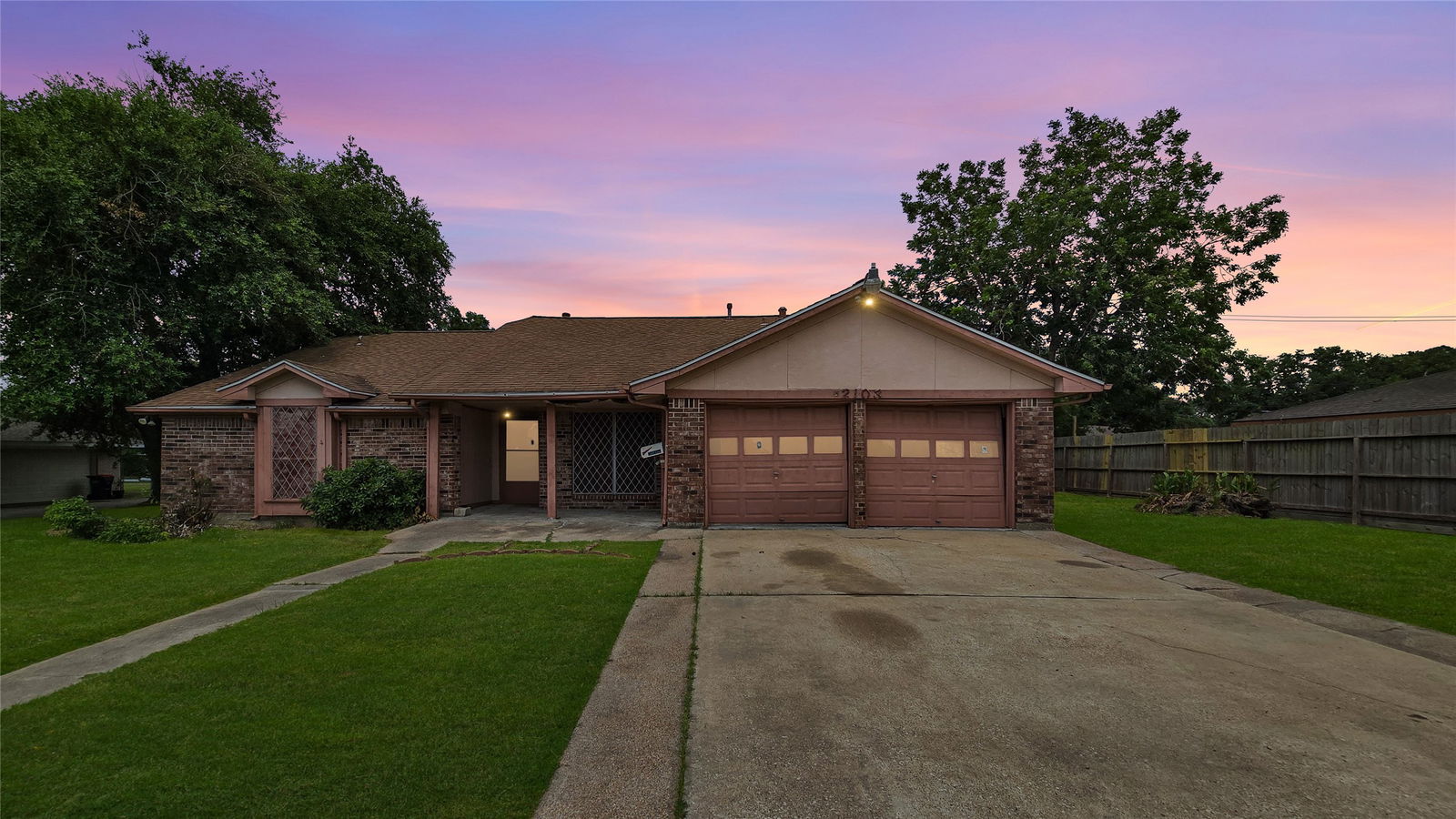 Baytown 1-story, 3-bed 2103 Britton Street-idx