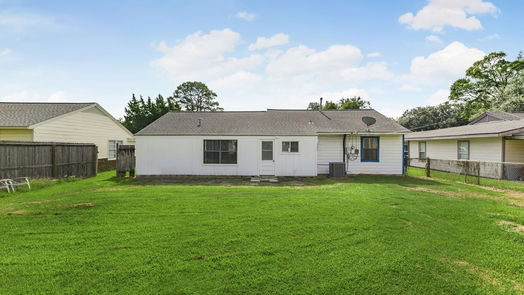 Baytown 1-story, 3-bed 505 N Circle Drive-idx