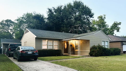 Baytown 1-story, 3-bed 701 S 7th Street-idx