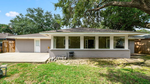 Baytown 1-story, 3-bed 1803 Happy Valley Drive-idx