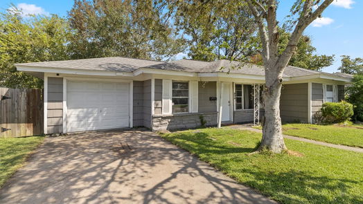 Baytown 1-story, 3-bed 908 W Lobit Street-idx