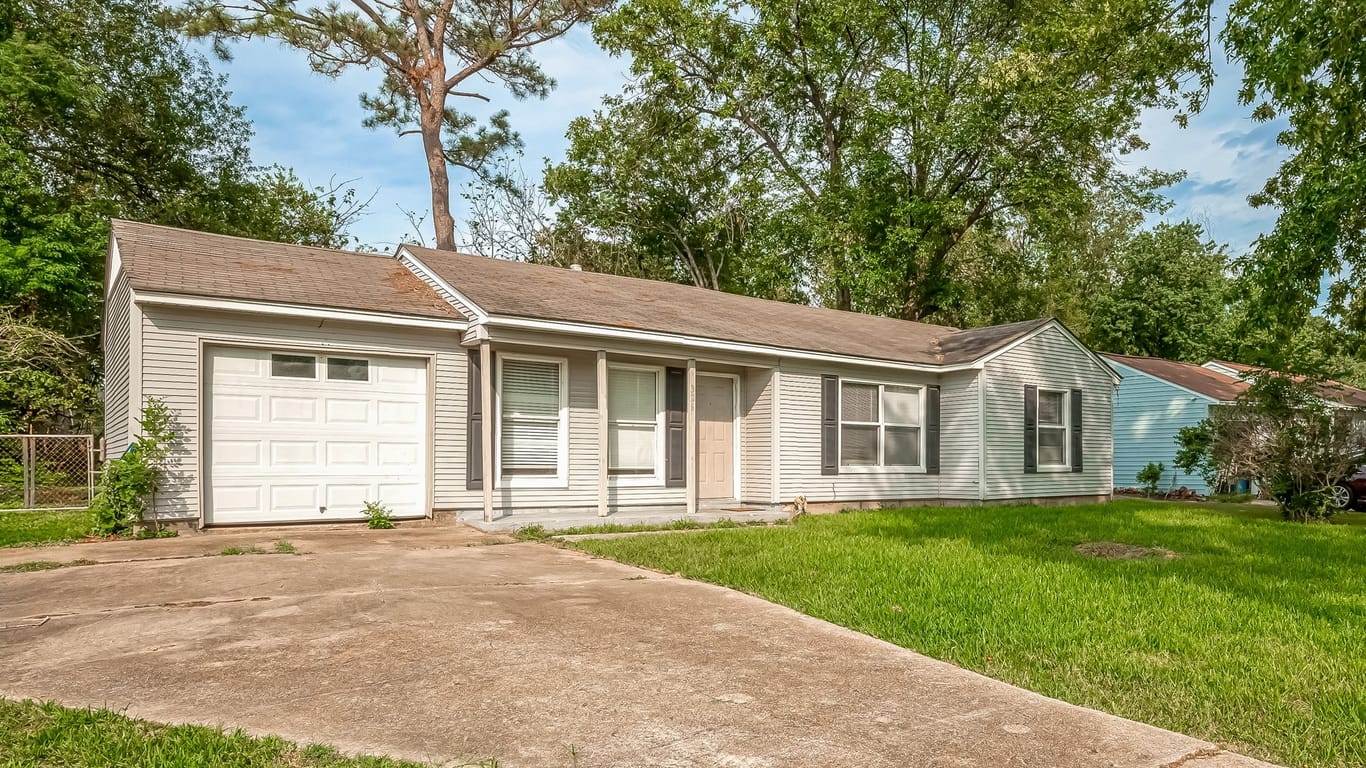 Baytown 1-story, 3-bed 326 Greenbriar Drive-idx