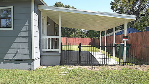 Baytown 1-story, 3-bed 1004 Sunset Drive-idx