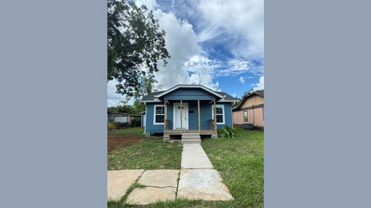 Baytown 1-story, 2-bed 302 Travis Street-idx