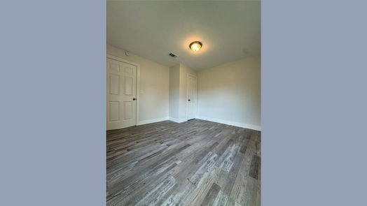 Baytown 1-story, 2-bed 302 Travis Street-idx