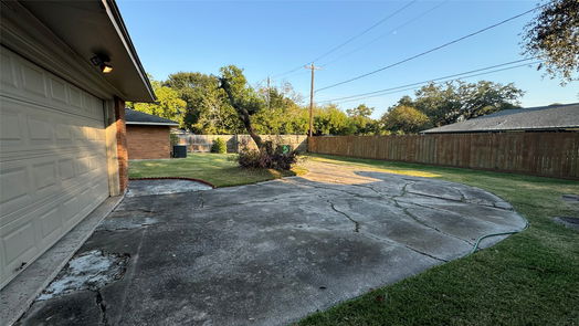 Baytown 1-story, 3-bed 701 Fleetwood Street-idx