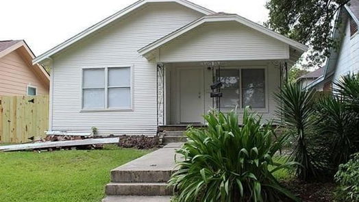 Baytown 1-story, 4-bed 3305 Illinois st Street-idx