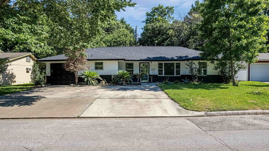 Baytown 1-story, 3-bed 608 W Lobit Street-idx