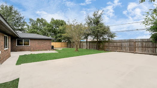 Baytown null-story, 4-bed 704 Maplewood Street-idx