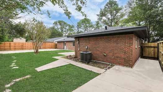 Baytown null-story, 4-bed 704 Maplewood Street-idx