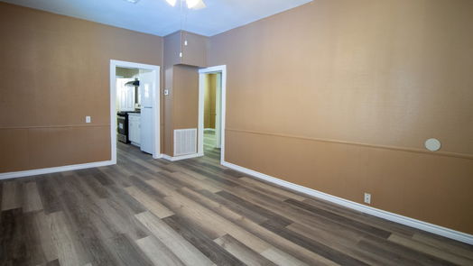 Baytown 1-story, 2-bed 518 E Adoue Street-idx