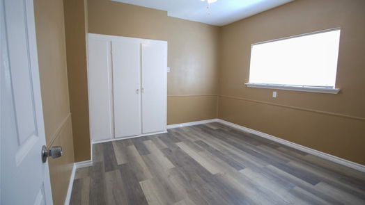 Baytown 1-story, 2-bed 518 E Adoue Street-idx