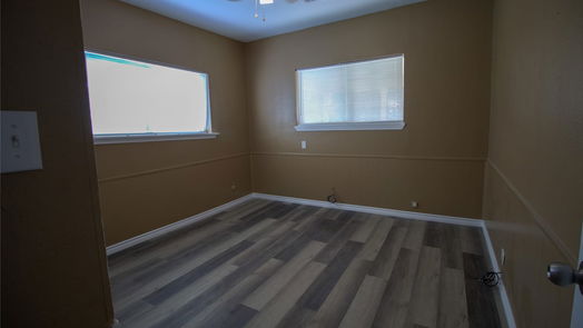 Baytown 1-story, 2-bed 518 E Adoue Street-idx