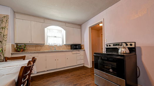Baytown 1-story, 3-bed 2630 Waco Street-idx