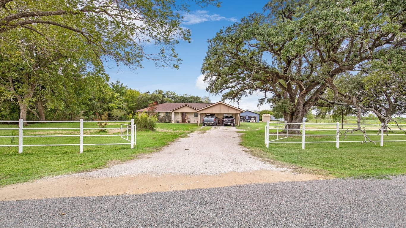 Baytown 1-story, 3-bed 14443 Hatcherville Road-idx