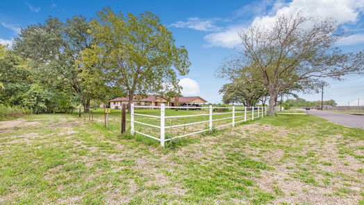 Baytown 1-story, 3-bed 14443 Hatcherville Road-idx