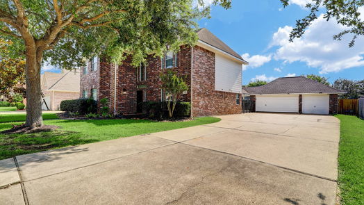 Baytown 2-story, 5-bed 6710 Bienville Avenue-idx