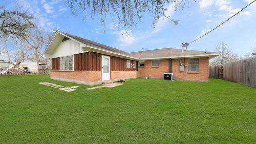 Baytown 1-story, 3-bed 101 Long Drive-idx