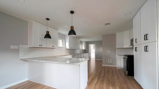 Baytown null-story, 3-bed 4800 Country Club View-idx