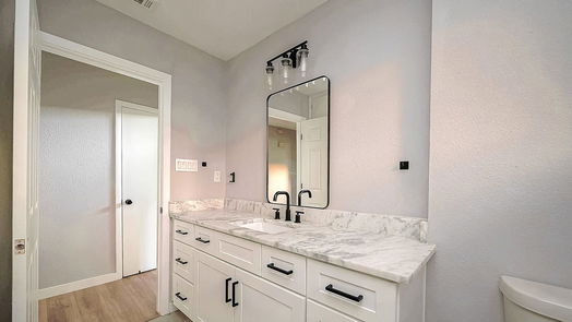 Baytown null-story, 3-bed 4800 Country Club View-idx