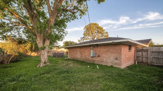 Baytown null-story, 3-bed 4800 Country Club View-idx