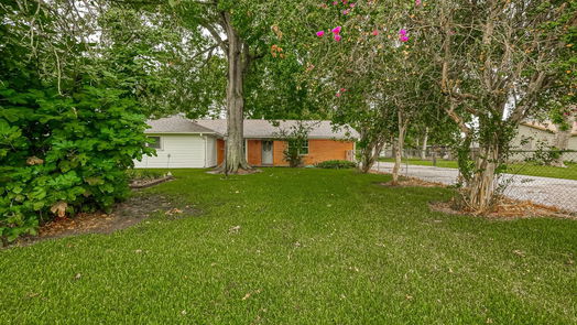 Baytown 1-story, 3-bed 206 E Cedar Bayou Lynchburg Road-idx