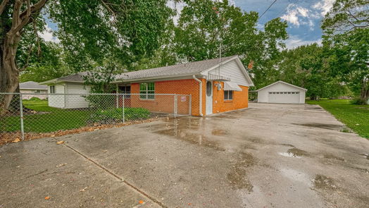 Baytown 1-story, 3-bed 206 E Cedar Bayou Lynchburg Road-idx