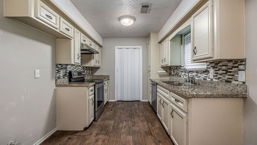 Baytown 1-story, 3-bed 7415 Willow Oak Drive-idx