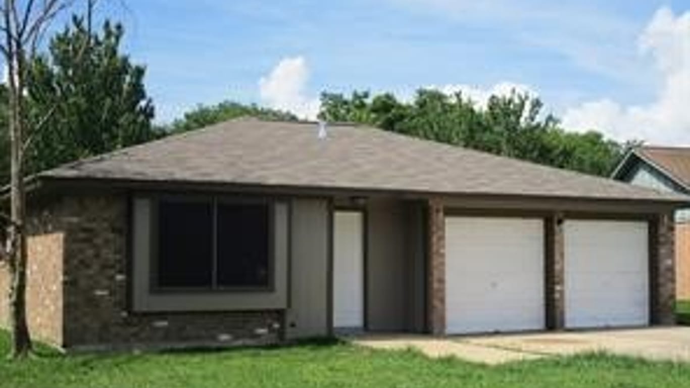 Baytown 1-story, 3-bed 3108 Royal Street-idx