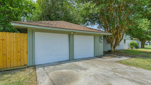 Baytown 1-story, 4-bed 5101 Inverness Drive-idx