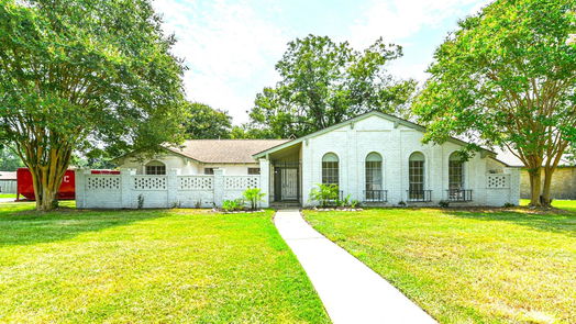 Baytown 1-story, 4-bed 5101 Inverness Drive-idx