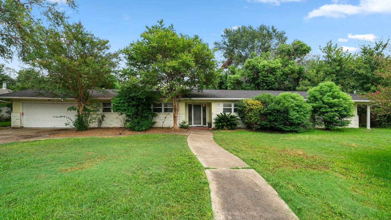 Baytown 1-story, 5-bed 5002 Interlachen Street-idx