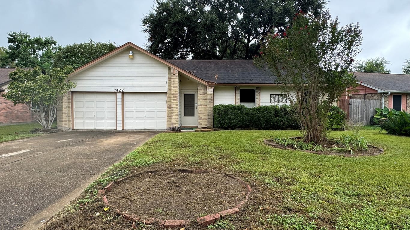 Baytown 1-story, 3-bed 7422 Broken Arrow Street-idx