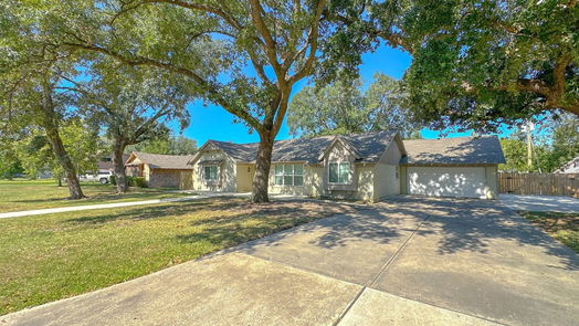 Baytown 1-story, 3-bed 5008 Inverness Drive-idx