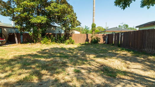 Baytown 1-story, 3-bed 2102 Jones Road-idx