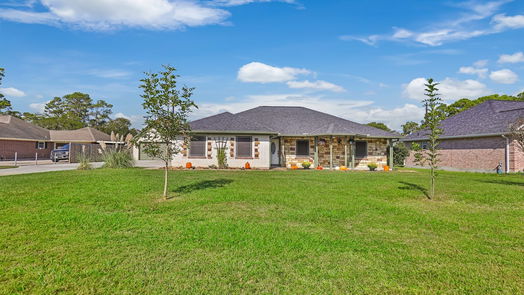 Baytown null-story, 3-bed 7319 Bayou Vista Drive-idx