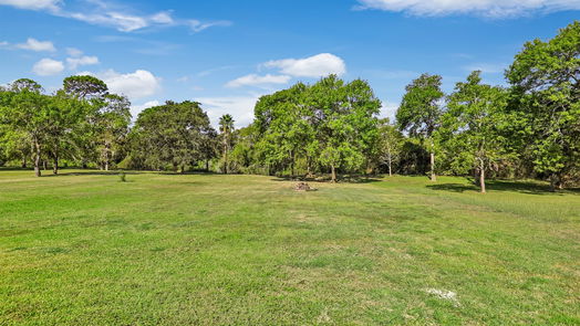 Baytown 1-story, 3-bed 7319 Bayou Vista Drive-idx