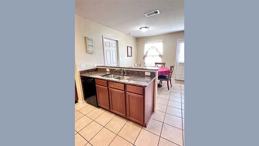 Baytown 1-story, 3-bed 903 Marigold Road-idx