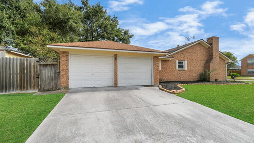 Baytown null-story, 3-bed 702 Pinebrook Lane-idx