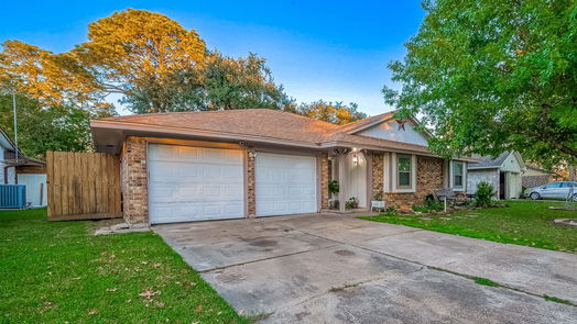 Baytown null-story, 3-bed 3502 Kingsway Drive-idx